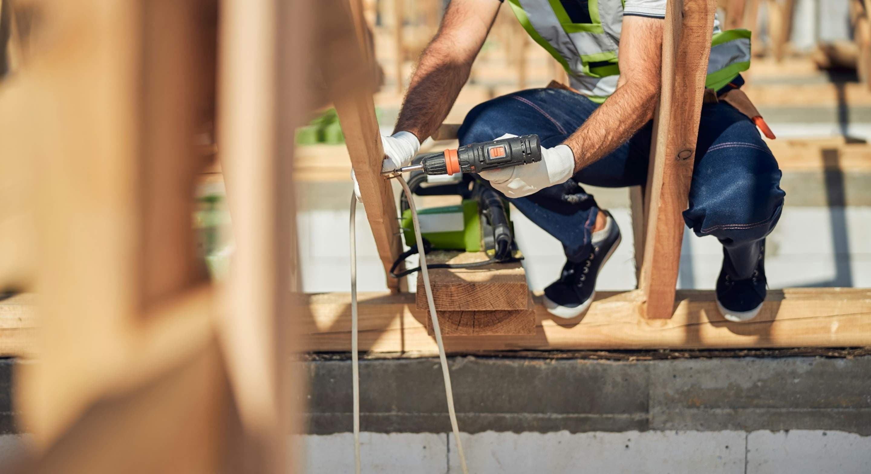 roofer working on his site